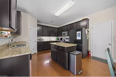 2683 Wellfleet Drive, High Point, NC 27265 - Photo 12