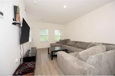 6 W 28th Street, Winston-Salem, NC 27105 - Photo 8