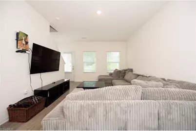 6 W 28th Street, Winston-Salem, NC 27105 - Photo 6