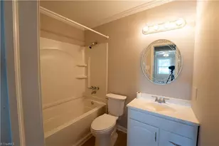 6221 Salem Chapel Rd, Walnut Cove, NC 27052 - Photo 14