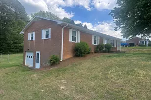 6221 Salem Chapel Rd, Walnut Cove, NC 27052 - Photo 1