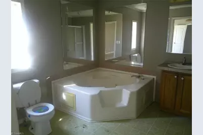 2200 E Stadium Drive, Eden, NC 27288 - Photo 10