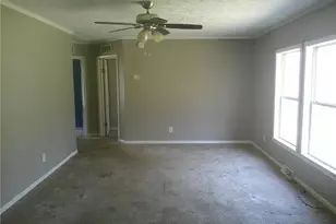 2200 E Stadium Dr, Eden, NC 27288 - Photo 2