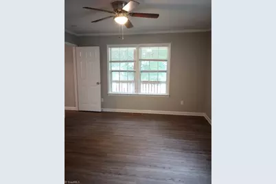 4125 Moat Drive, Winston-Salem, NC 27101 - Photo 18