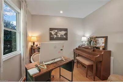 5006 Fast Lane, Greensboro, NC 27406 - Photo 4