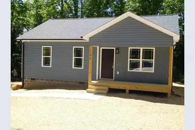 140 Crestwood Circle, High Point, NC 27260 - Photo 2