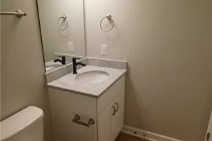 140 Crestwood Cir, High Point, NC 27260 - Photo 14