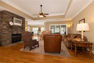 106 Breckenridge Dr, Thomasville, NC 27360 - Photo 4