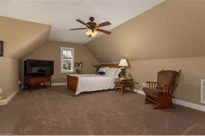 106 Breckenridge Drive, Thomasville, NC 27360 - Photo 36