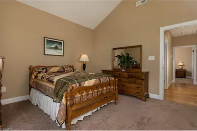 106 Breckenridge Drive, Thomasville, NC 27360 - Photo 32