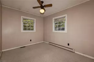 262 Boggs Rd, Thomasville, NC 27360 - Photo 20