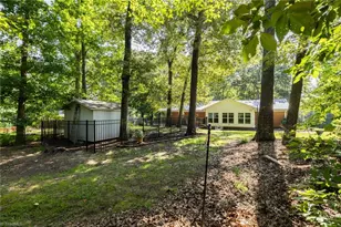 262 Boggs Rd, Thomasville, NC 27360 - Photo 28
