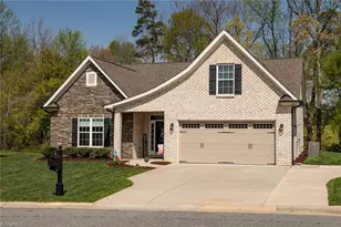 411 Freemont Dr, Thomasville, NC 27360 - Photo 50