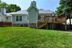 806 Carriage Crossing Ln, Greensboro, NC 27410 - Photo 30