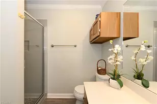 806 Carriage Crossing Ln, Greensboro, NC 27410 - Photo 24