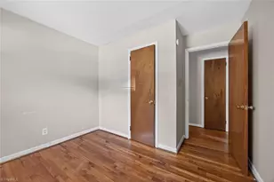 1316 Joyce St, Greensboro, NC 27405 - Photo 10