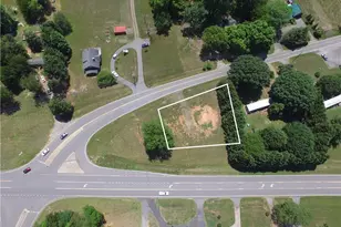 2493 Old Hwy 21, State Road, NC 28676 - Photo 8