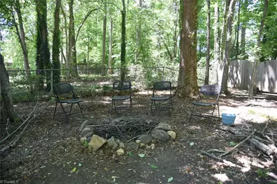 915 New Hampshire Drive, Jamestown, NC 27282 - Photo 32