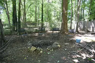 915 New Hampshire Dr, Jamestown, NC 27282 - Photo 32