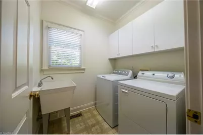 4465 Greenbrier Farm Road, Winston-Salem, NC 27106 - Photo 12