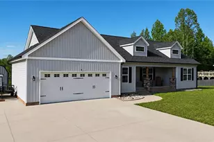 338 Price St, Stoneville, NC 27048 - Photo 4