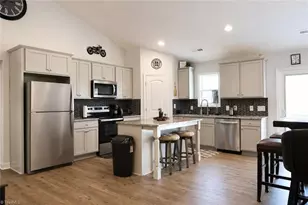338 Price St, Stoneville, NC 27048 - Photo 8
