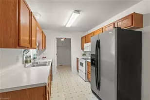998 Fuller Mill Rd, Thomasville, NC 27360 - Photo 10
