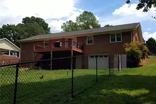 159 Cedar Knoll Dr, Mount Airy, NC 27030 - Photo 2
