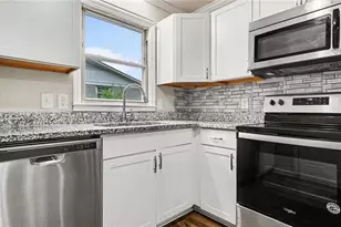 4107 Queen Beth Dr, Greensboro, NC 27405 - Photo 6