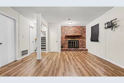 4107 Queen Beth Drive, Greensboro, NC 27405 - Photo 4
