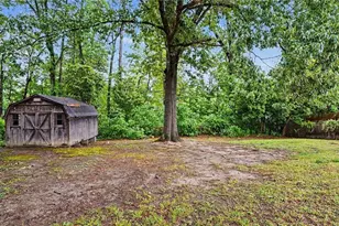 4107 Queen Beth Dr, Greensboro, NC 27405 - Photo 30