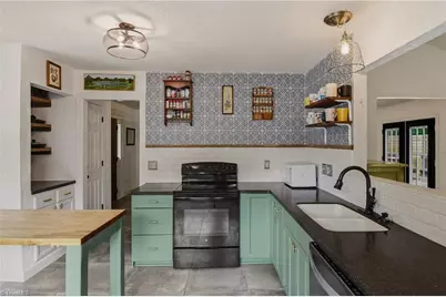 4890 Chimney Springs Drive, Greensboro, NC 27407 - Photo 14