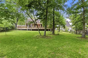 4890 Chimney Springs Dr, Greensboro, NC 27407 - Photo 30