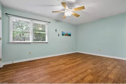 4397 Baylor Street, Greensboro, NC 27455 - Photo 18