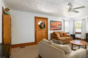 432 E Old Glencoe Rd, Burlington, NC 27217 - Photo 4
