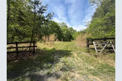 11538 Nc Highway 87, Eden, NC 27288 - Photo 14