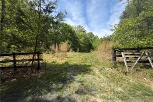 11538 Nc Hwy 87, Eden, NC 27288 - Photo 14