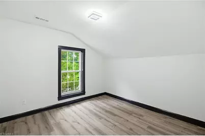 700 Franklin Boulevard, Greensboro, NC 27401 - Photo 14