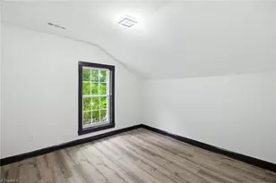 700 Franklin Blvd, Greensboro, NC 27401 - Photo 14