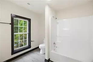 700 Franklin Blvd, Greensboro, NC 27401 - Photo 18