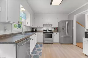 201 Kingwood Rd, Reidsville, NC 27320 - Photo 18