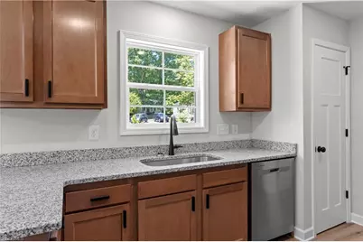 5044 Polk Avenue, Winston-Salem, NC 27106 - Photo 12