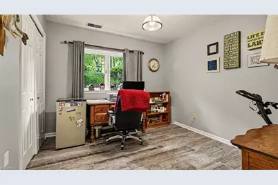 5008 Shadygrove Lane, Greensboro, NC 27407 - Photo 18