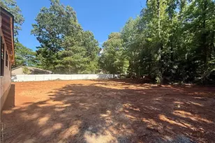1010 High Rock Shores Dr, Lexington, NC 27292 - Photo 10