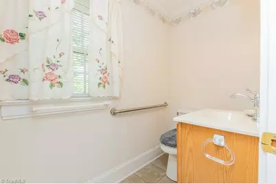 1080 Nc Highway 47, Lexington, NC 27292 - Photo 20
