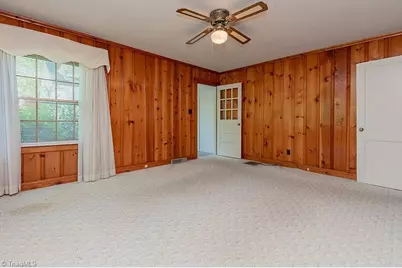 1080 Nc Highway 47, Lexington, NC 27292 - Photo 10