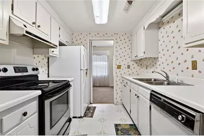 2962 Saint Marks Road #E, Winston-Salem, NC 27103 - Photo 8