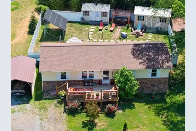 157 Center Court, Eden, NC 27288 - Photo 2