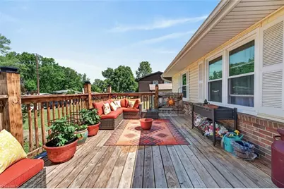 157 Center Court, Eden, NC 27288 - Photo 6