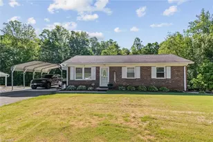224 Delaware Ave, Mount Airy, NC 27030 - Photo 1
